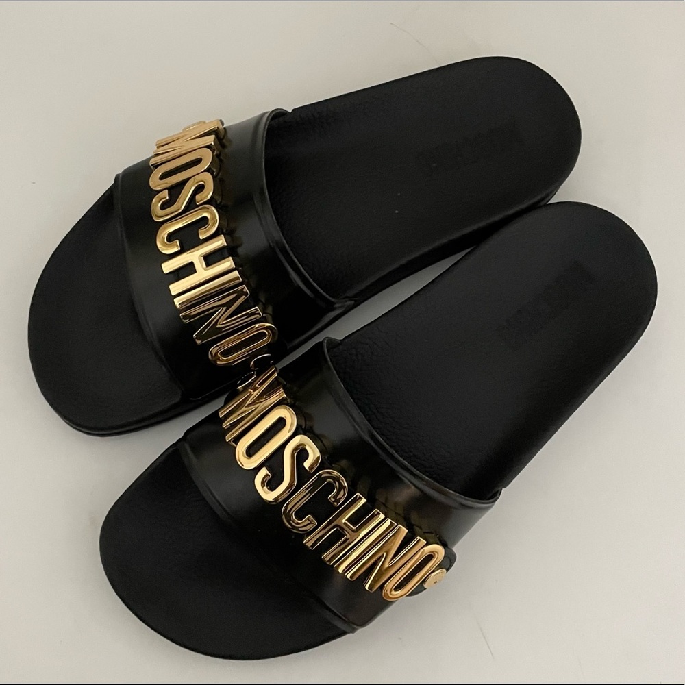 Moschino Slides